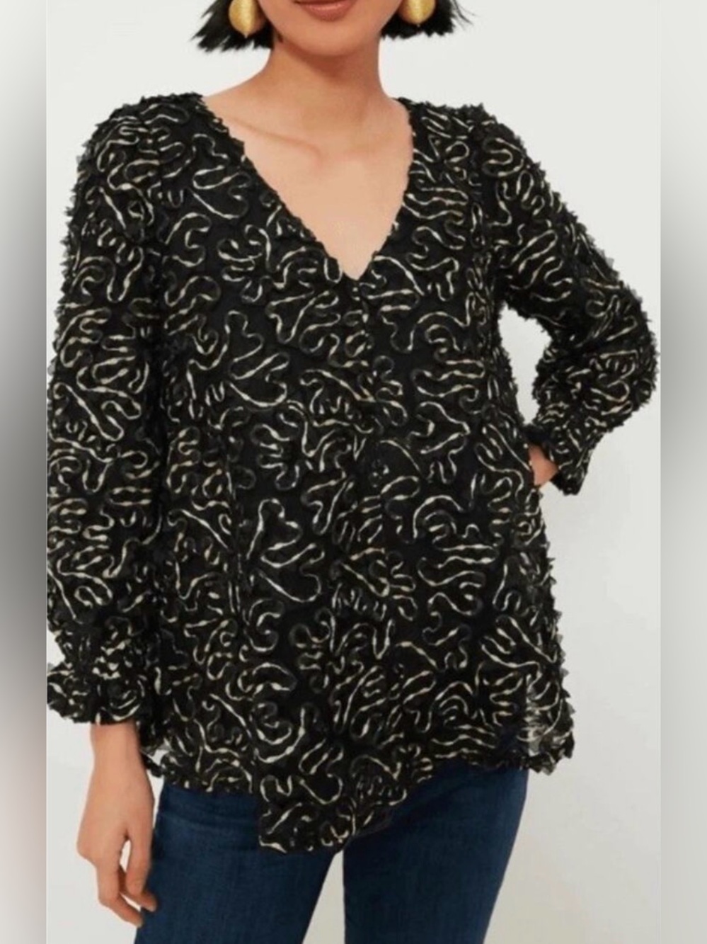 Tuckernuck Nightly Organza Easton Blouse Black Gold Metallic Size L NWT
